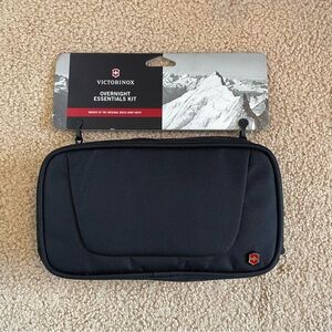 New Victorinox Overnight Essentials Kit toiletry case